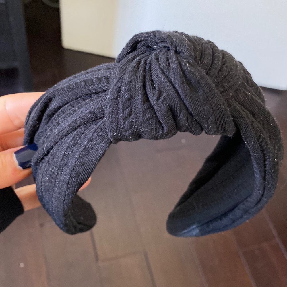 Anthropologie headband black knot